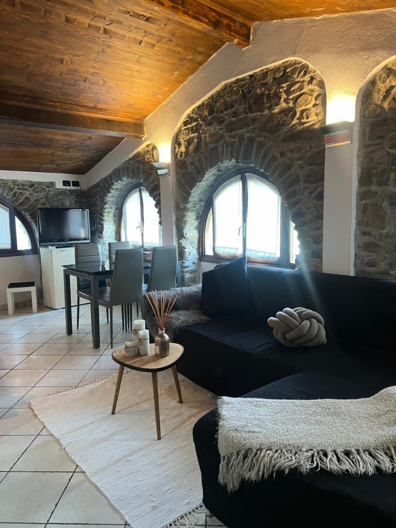 Апартаменты Casa Ale Дольчеаккуа Экстерьер фото