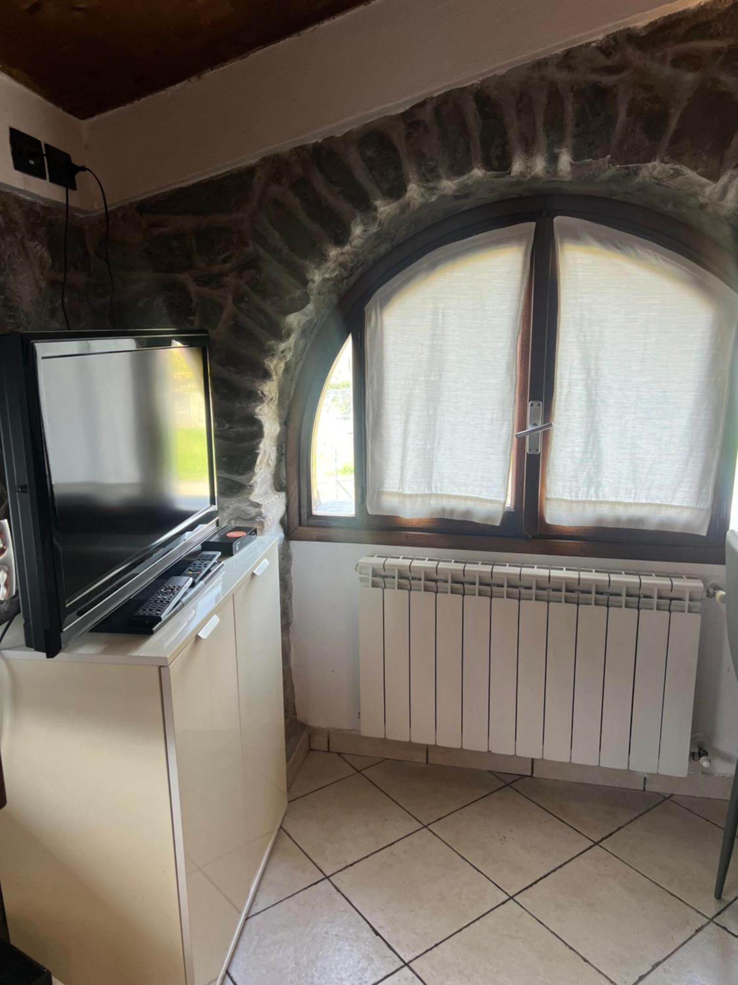 Апартаменты Casa Ale Дольчеаккуа Экстерьер фото