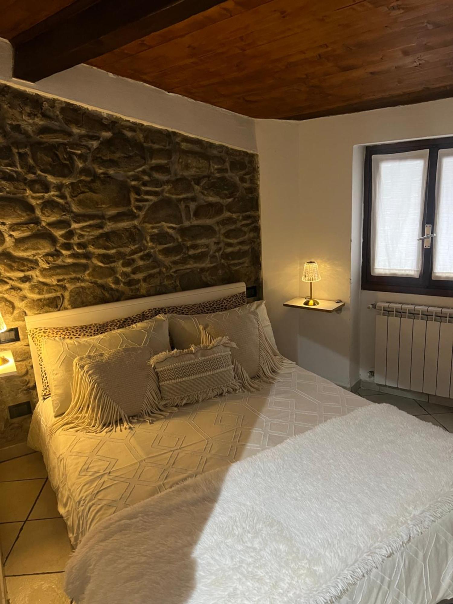 Апартаменты Casa Ale Дольчеаккуа Экстерьер фото